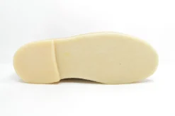 CLARKS DESERT BOOT