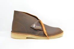 CLARKS DESERT BOOT