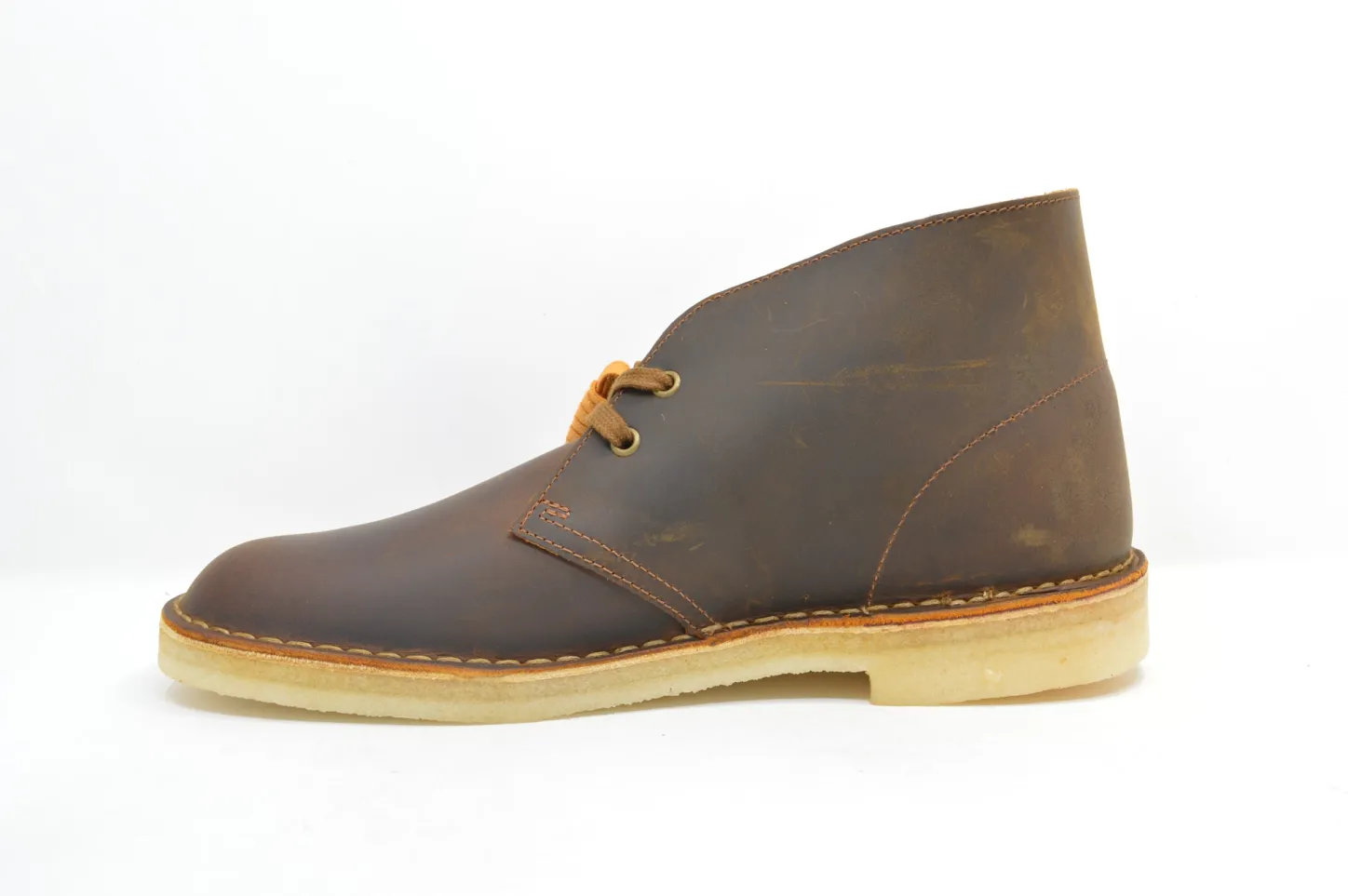 CLARKS DESERT BOOT