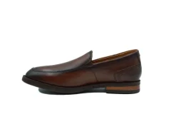 CLARKS Un Hugh Step