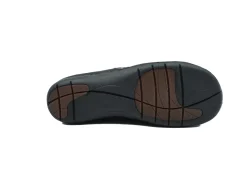 CLARKS Un Loop Ave