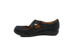 CLARKS Unloop Strap