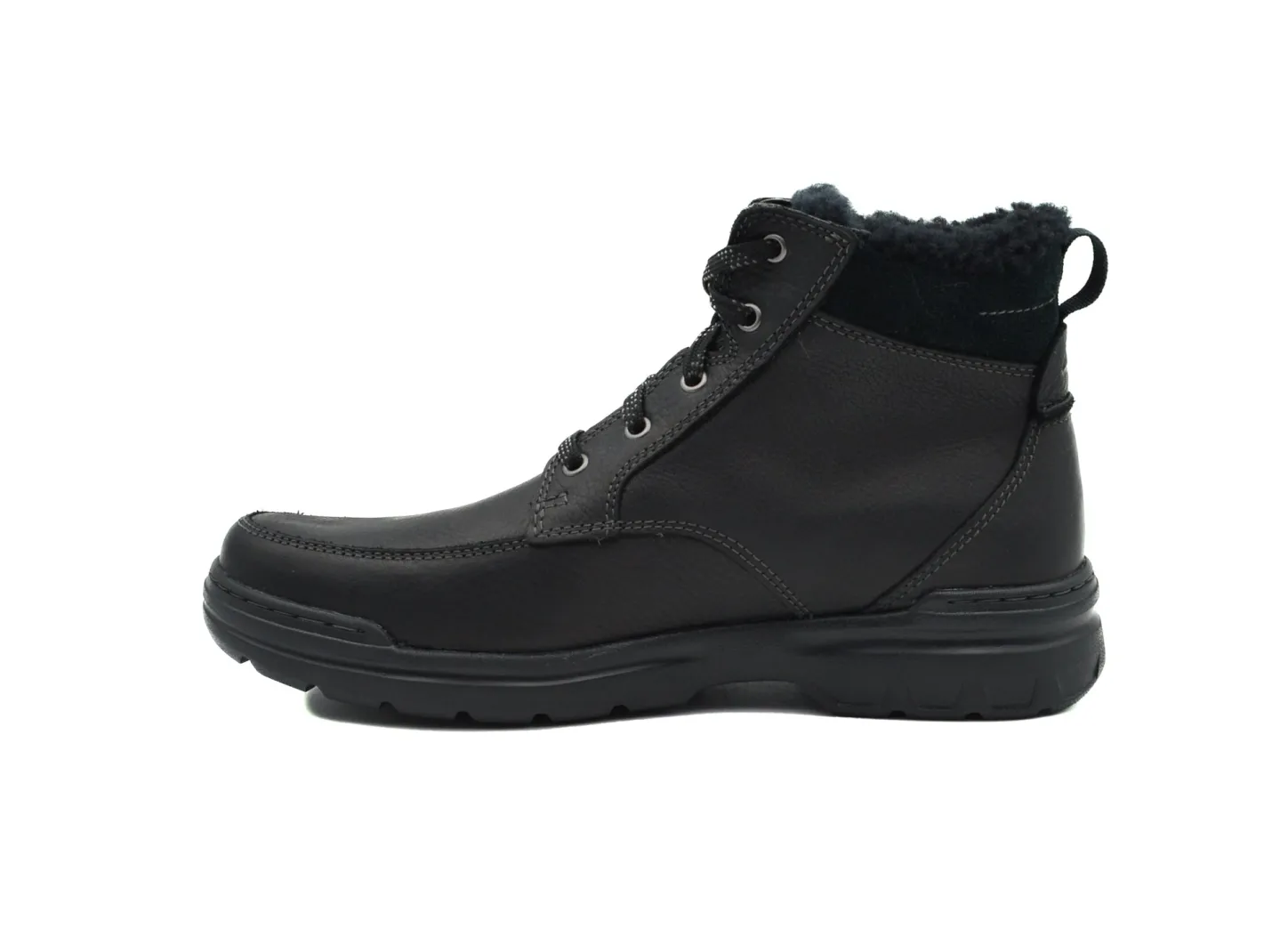 CLARKS Wallabee