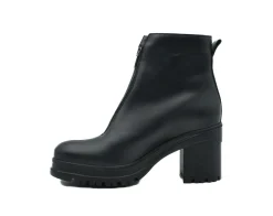 LA CANADIENNE PETE