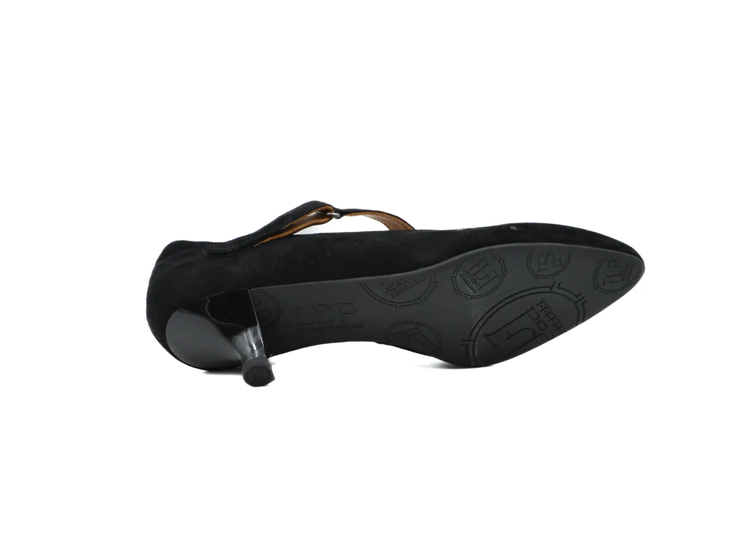 L'AMOUR DES PIEDS Kavya