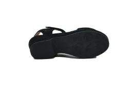 L'AMOUR DES PIEDS Marora