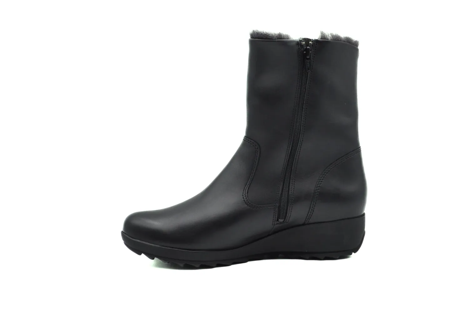 MEPHISTO Anouchka