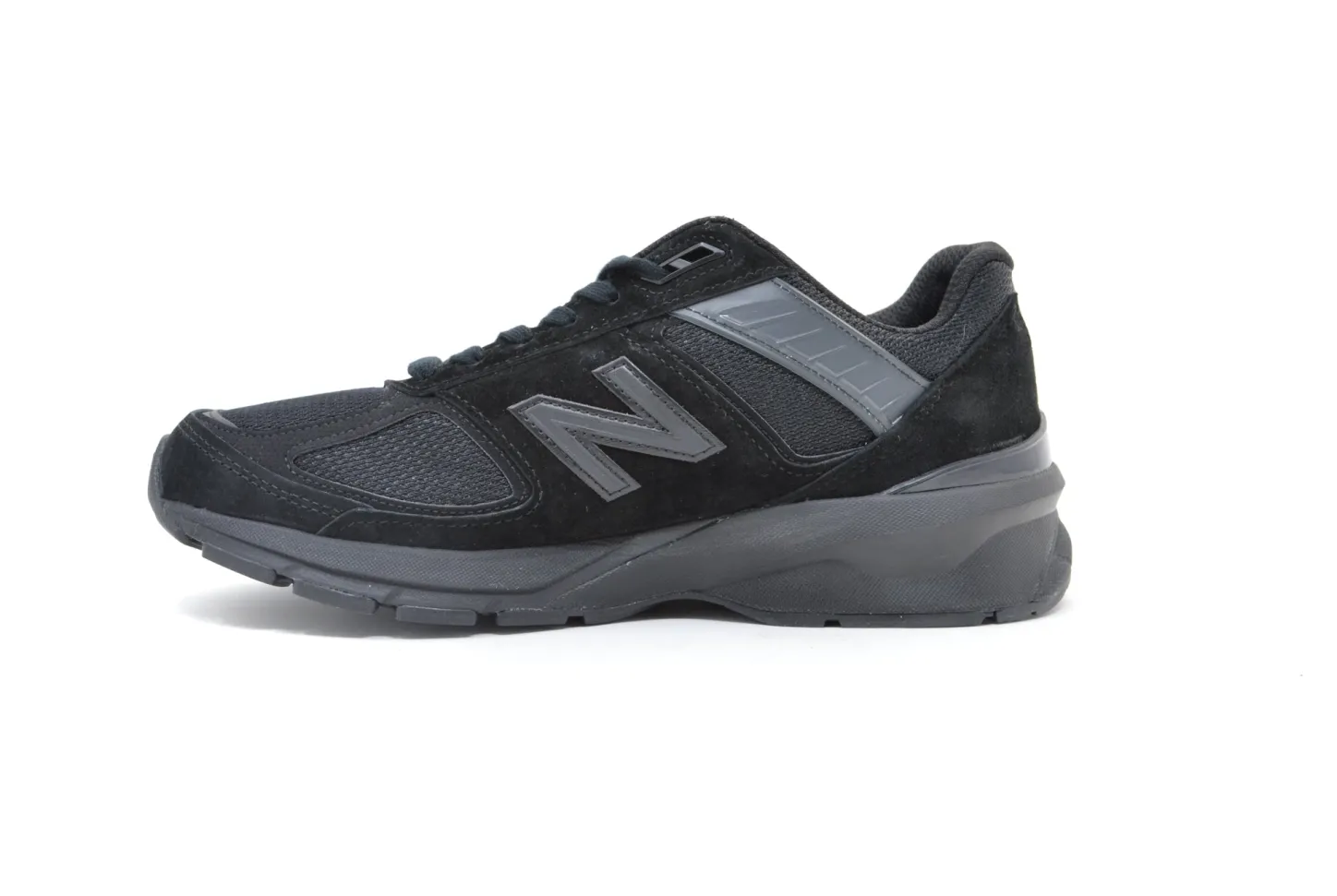 NEW BALANCE 990v5